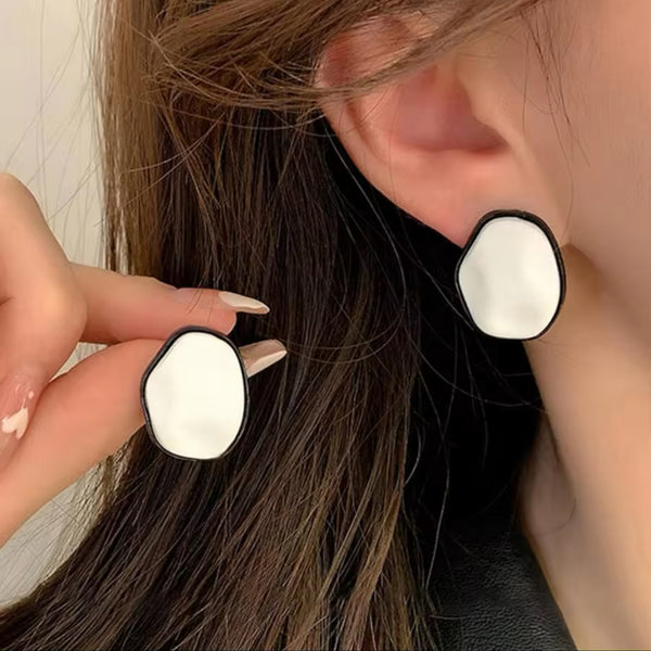 Modern White Irregular Oval Earrings with Black Outline