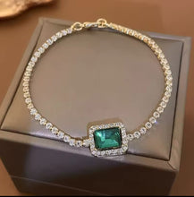 Elegant Emerald and Diamond Bracelet