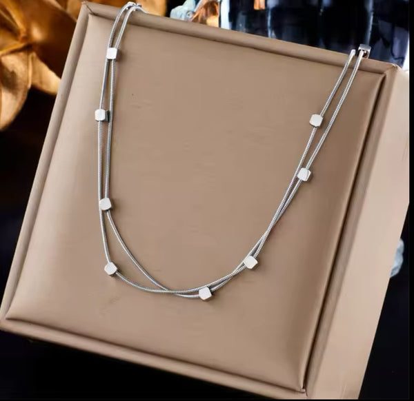 Elegant Double-Stranded Necklace with Square Accents