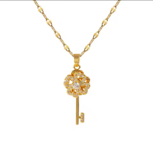 Elegant Key Pendant Necklace