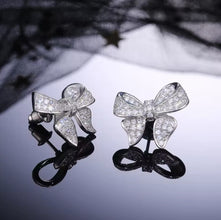 Elegant Bow-shaped Diamond Earrings