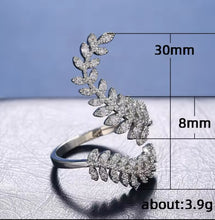 Elegant Leaf-Inspired adjustable Ring