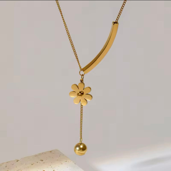 Gold-Tone Stainless Steel Necklace with Floral Pendant and Curved Bar Design